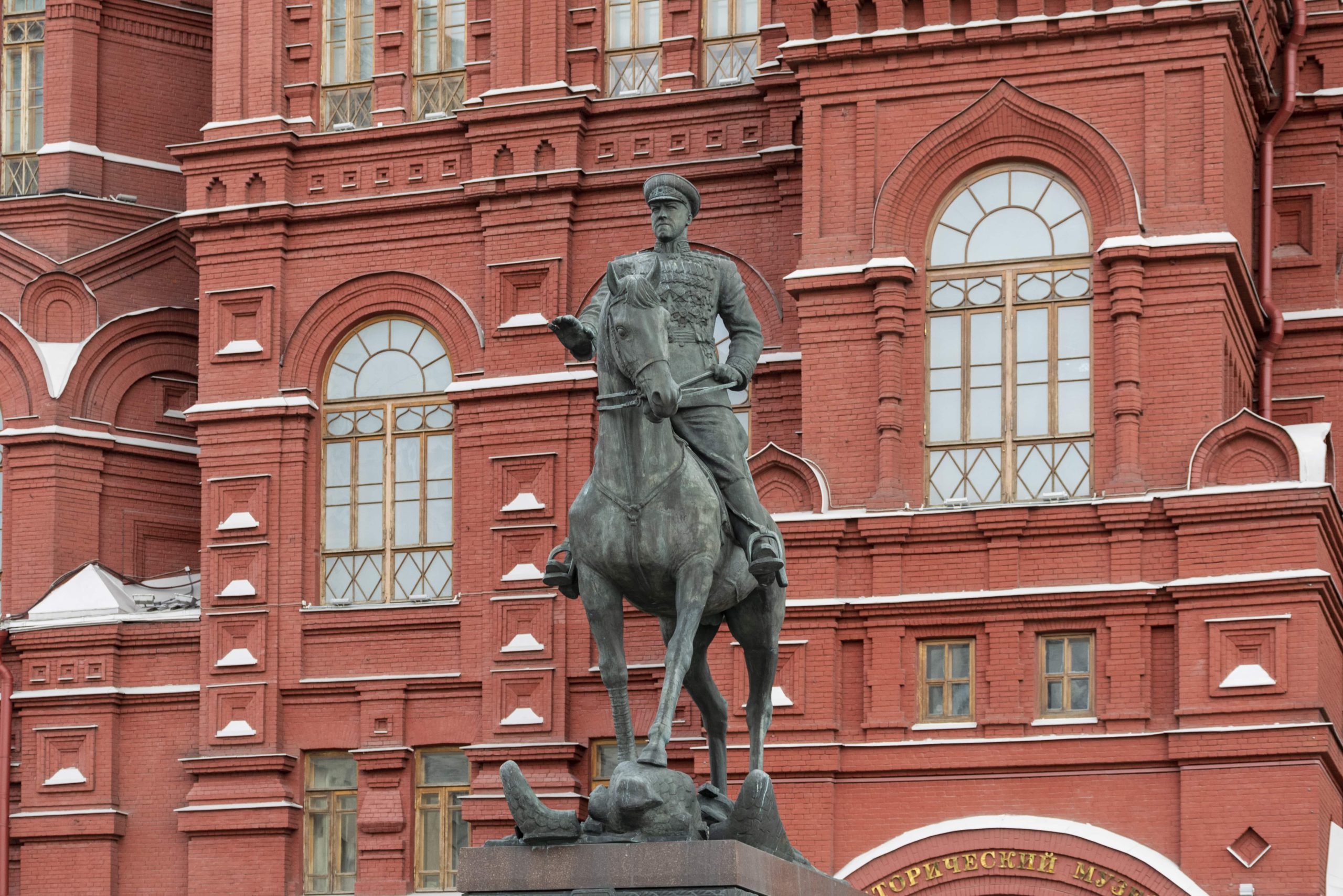 ロシア人のよくある人気の名前！男性や女性もまとめて紹介