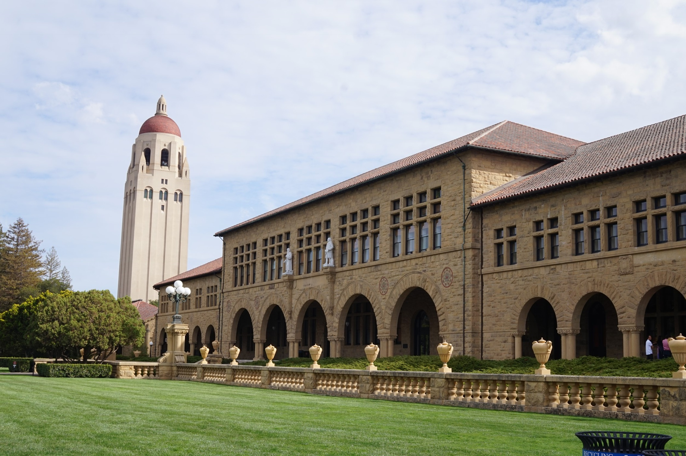 アメリカ有名大学ランキング!アイビーリーグから州立の名門校まで